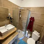 Casa Del Hodos 2 *