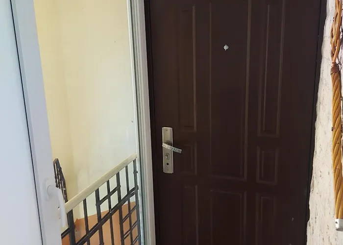 Casa Del Hodos 2 *